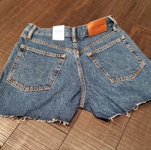 Lucky Brand Traveler short NWT